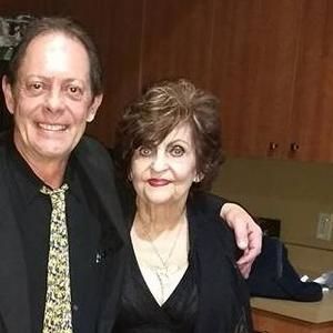 Meet your Posher, Donna